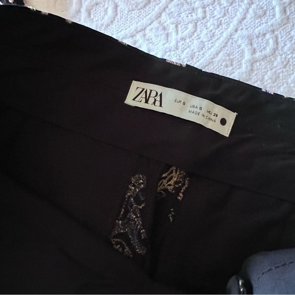 ZARA‎ Oriental Embroidered 2 piece outfit pants + top - Picture 6 of 9
